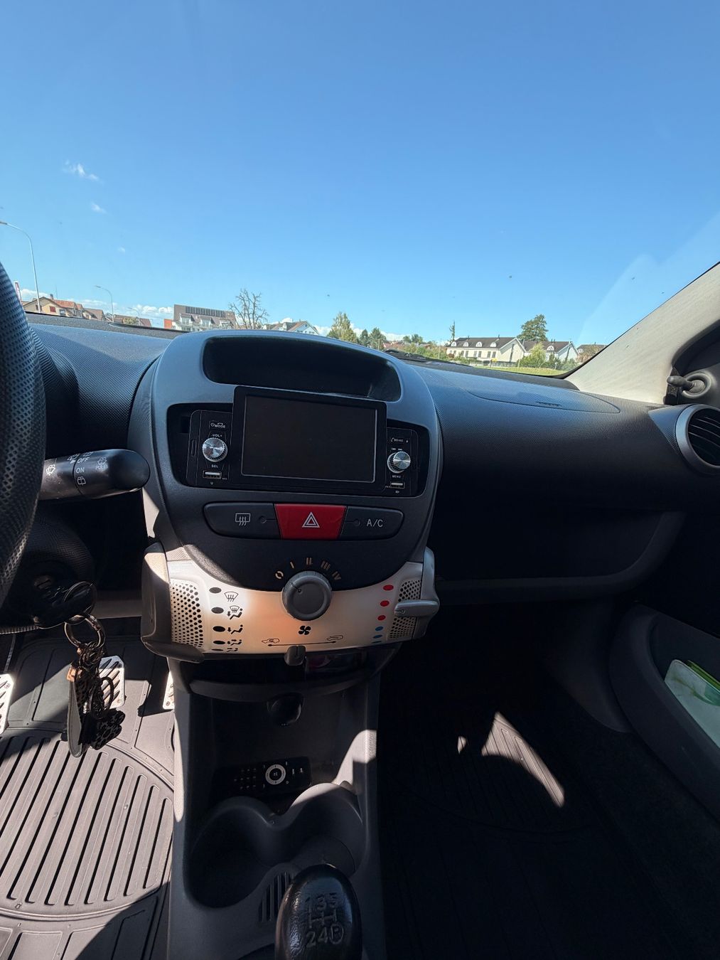 Peugeot Autos: Peugeot 107 – Gebraucht aus Niederuzwil von Sandrinem4 4