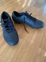 Nike Fussballschuhe & Schienbeinschoner