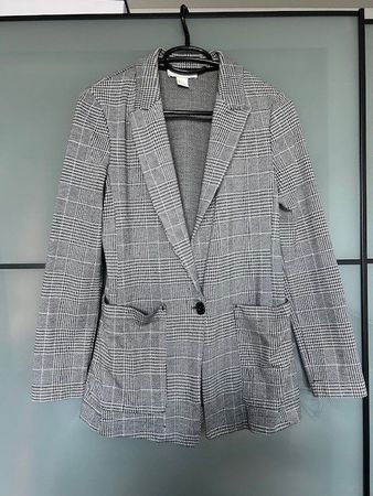 Caro Blazer in Grösse 34 von H&M
