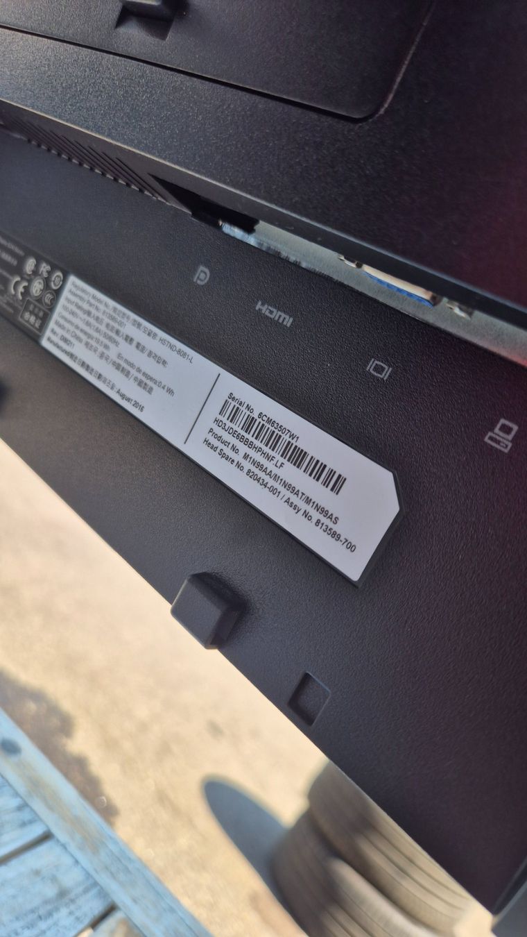 Hewlett Packard Ecrans: HP Elite Display E240 23'8 Zoll – D'occasion à Dübendorf par Boost-Factory 2