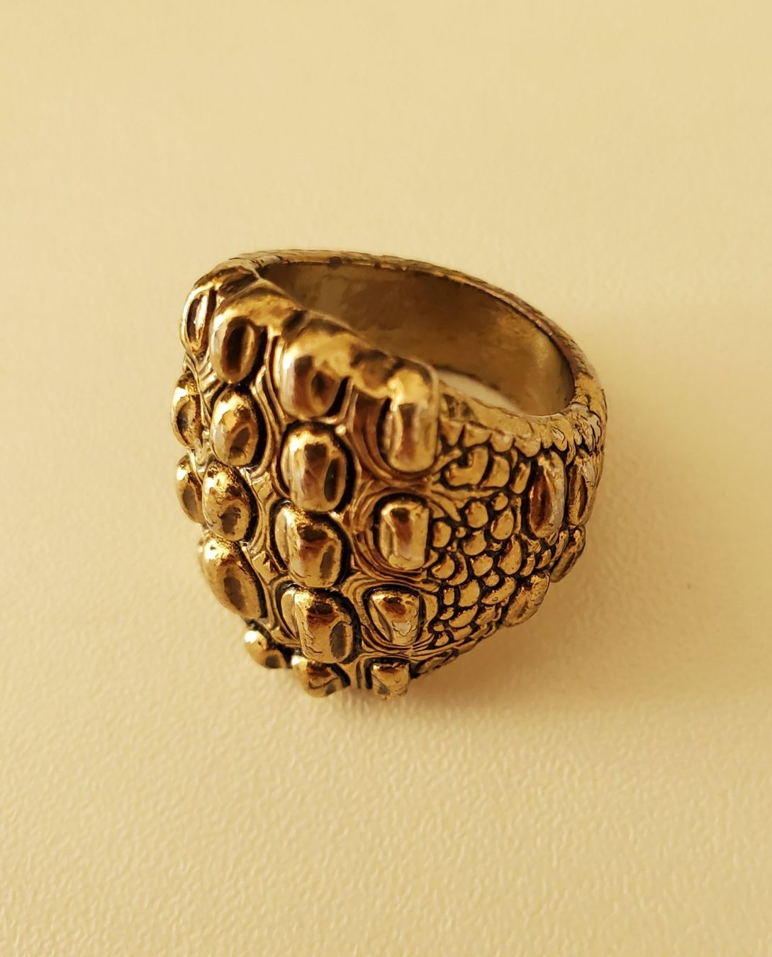 Ringe: Statement Ring Gold mit Krokodil-Optik Gr. 53-54 - Hingucker – Gebraucht aus Zürich von BornInQueensland 1