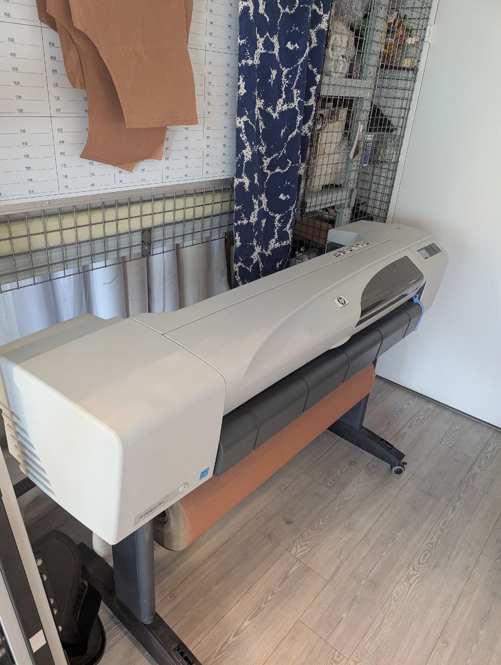 Stampanti: HP DesignJet 510 Großformatdrucker /Plotter (107 cm /42 Zoll – Usato da Zürich venduto da Gilli01 1