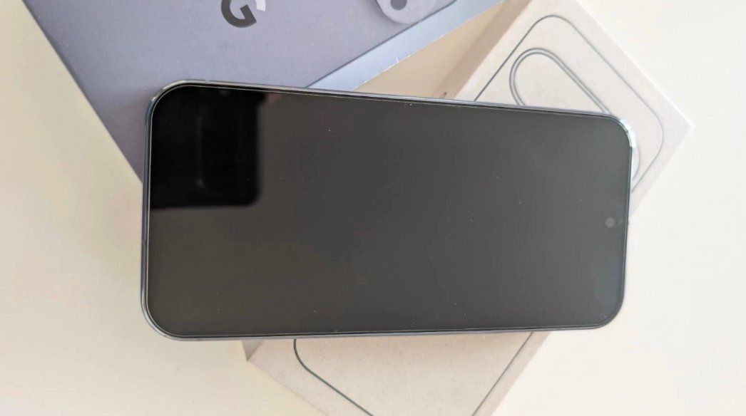 Google Telefoni cellulari / Smartphones: Google Pixel 10 Pro Top Zustand 128GB – Usato da Luzern venduto da Waince786 1