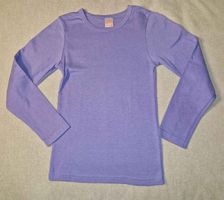 Lila Langarmshirt Gr. 134/140 NAGELNEU