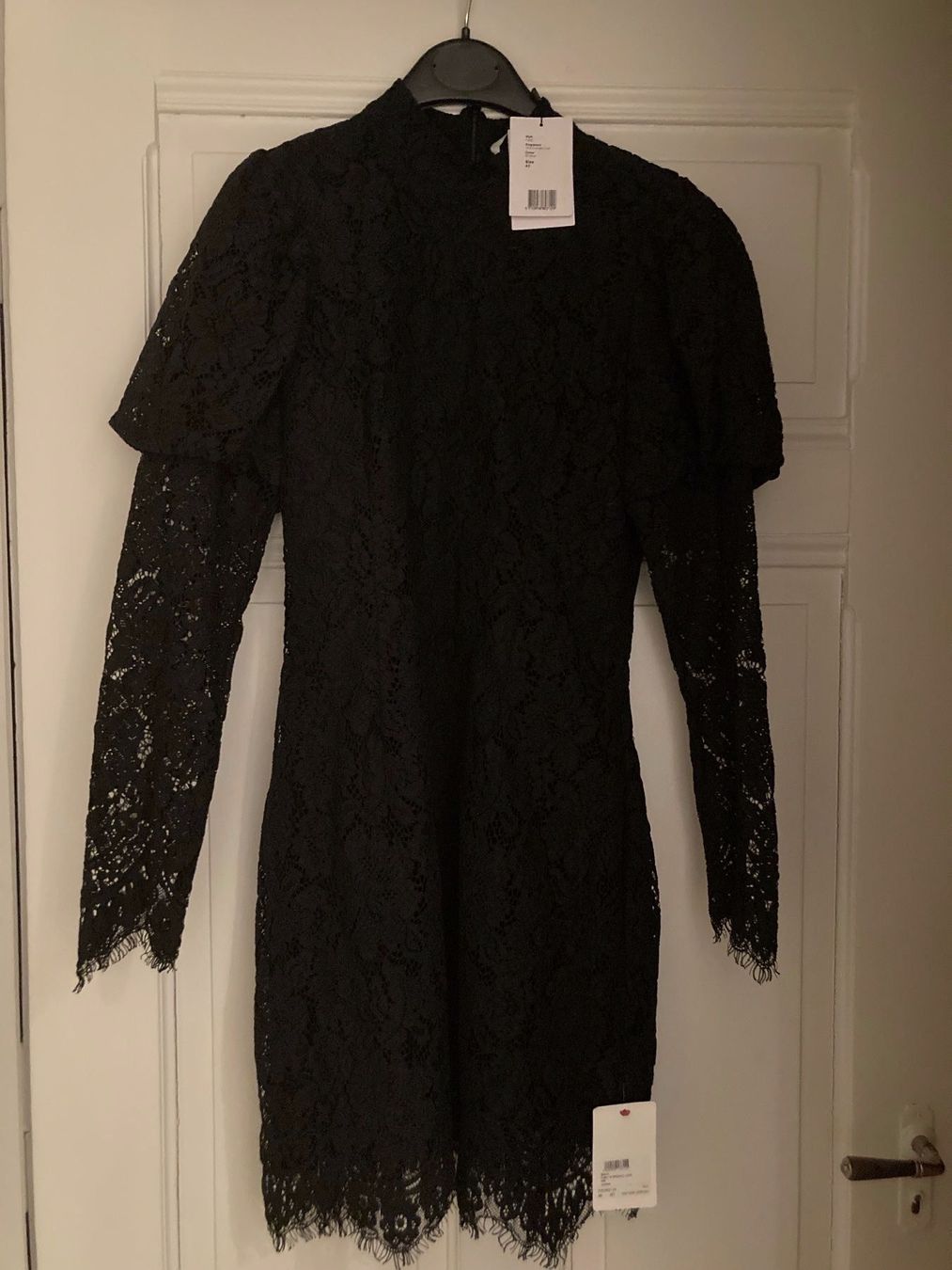 Kleider: Gianni Sommerkleid schwarz – Neu und originalverpackt aus Unterseen von amj_zz7j