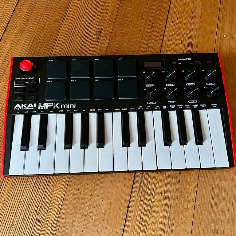 Console di mixaggio: Midi Controler, Akai MPK Mini – Nuovo e nell'imballaggio originale da Winterthur venduto da Mat1207 3