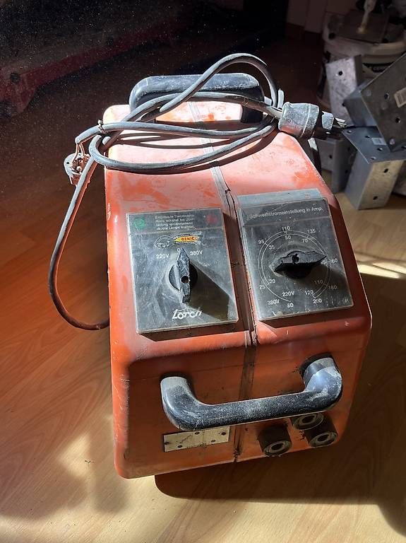 Saldatori: Poste à souder LORCH – Usato da Evionnaz venduto da viv_6fwl
