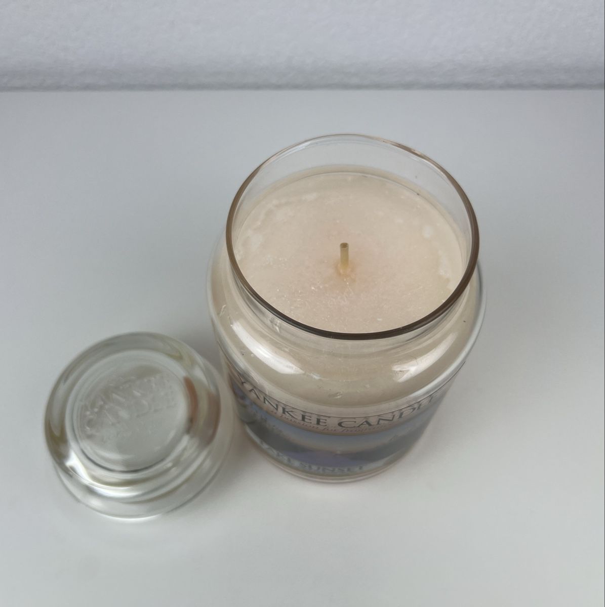 Yankee Candle Candele: Yankee Candle Lake Sunset Duftkerze – Nuovo e nell'imballaggio originale da Stein am Rhein venduto da Moons_of_Saturn 2
