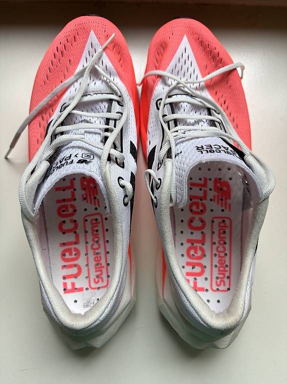 Scarpe da uomo: New Balance FuelCell SuperComp Pacer v2  – Usato da La Chaux-de-Fonds venduto da BrooklynvonB 3