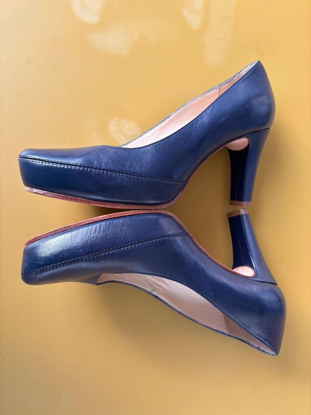 Unisa Scarpe da donna: UNISA dunkelblaue Pumps Gr. 36 – Usato da Zürich venduto da missmodernage 3