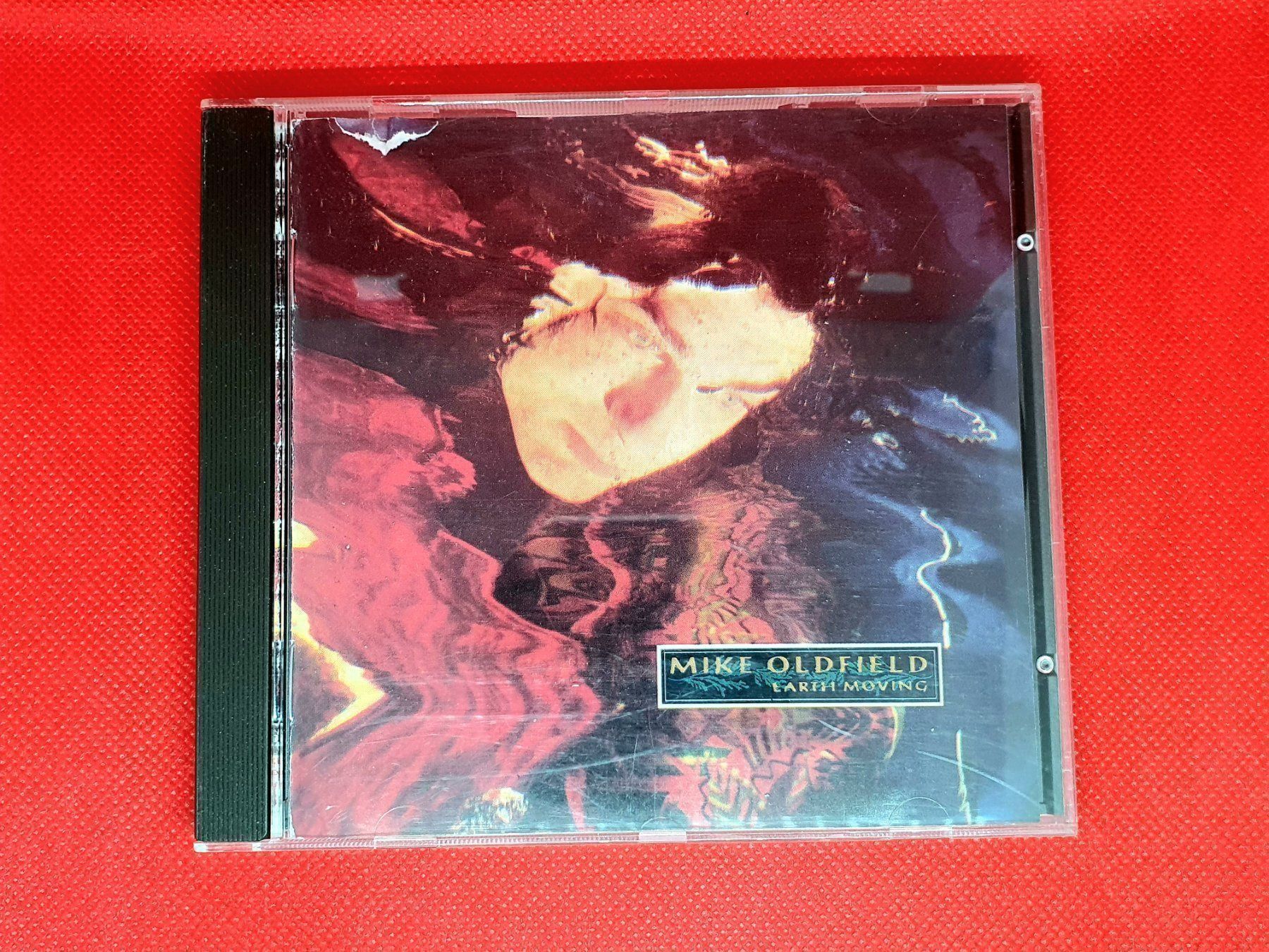 CD: CD Mike Oldfield "earth moving" – Usato da Riedholz venduto da Speedy11