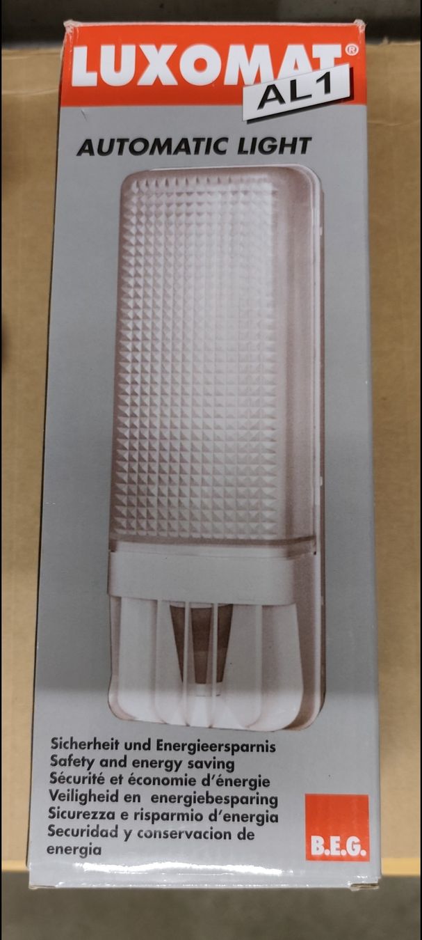 Lampade: Luxomat B.E.G. AL1 Automatic Light – Nuovo e nell'imballaggio originale da Oberweningen venduto da Metztli