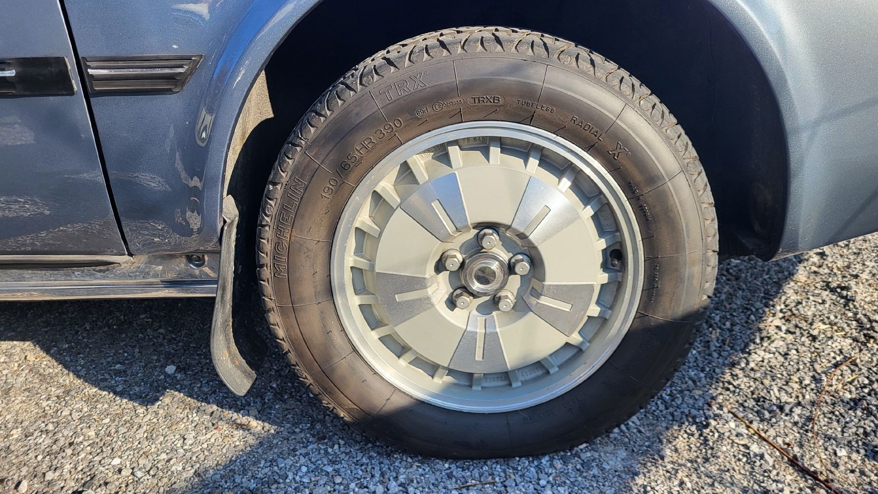 Citroën Automobili: Citroën CX 25 Prestige  – Usato da Lyss venduto da Schrotthandel 8