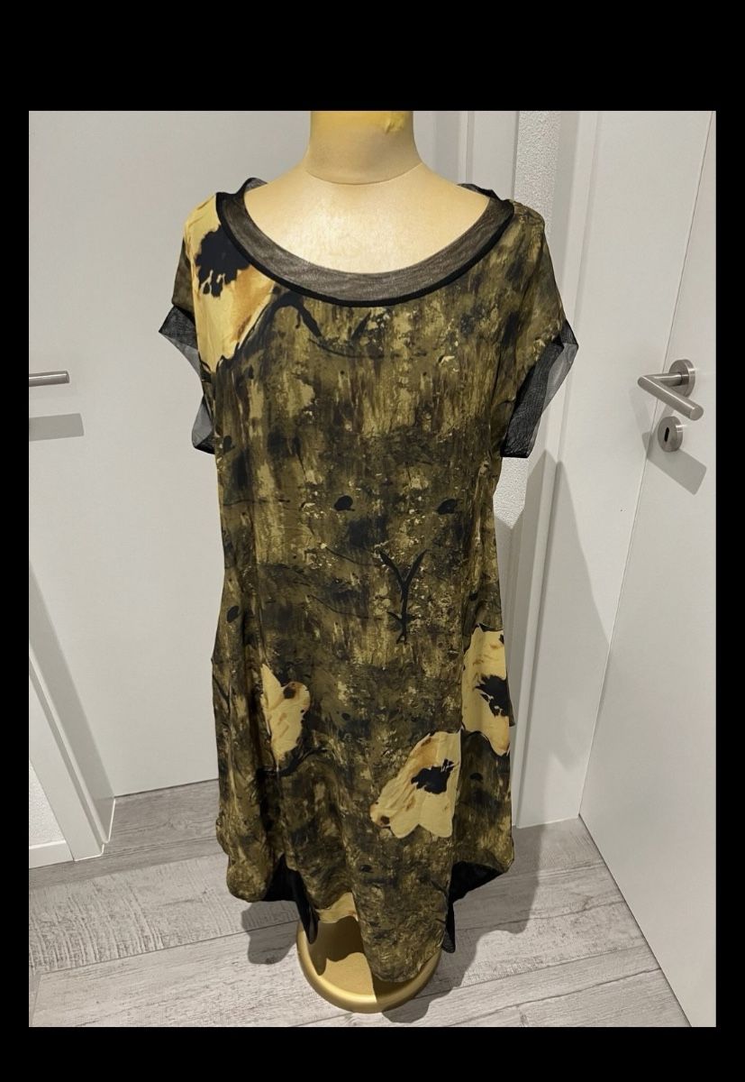 Luukaa Vestiti: LUUKAA robe L – Nuovo (secondo la descrizione) da Bossonnens venduto da Ylangsoleil