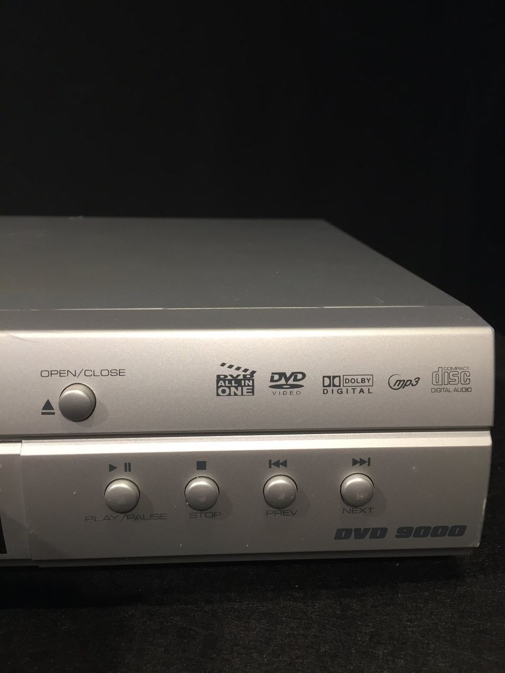 Lettore multimediale & Streamer: Next Base DVD Player  9000 – Usato da Würenlingen venduto da Schneiderhifi 3