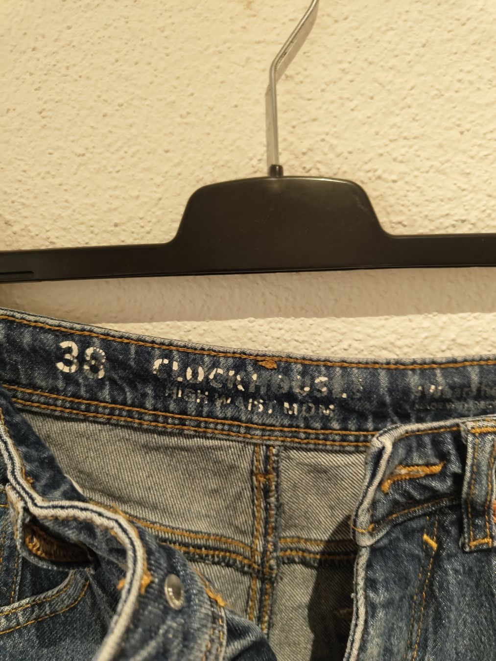 C&A Jeans: Jeans Gr. 38 – D'occasion à Russikon par noraarya 2