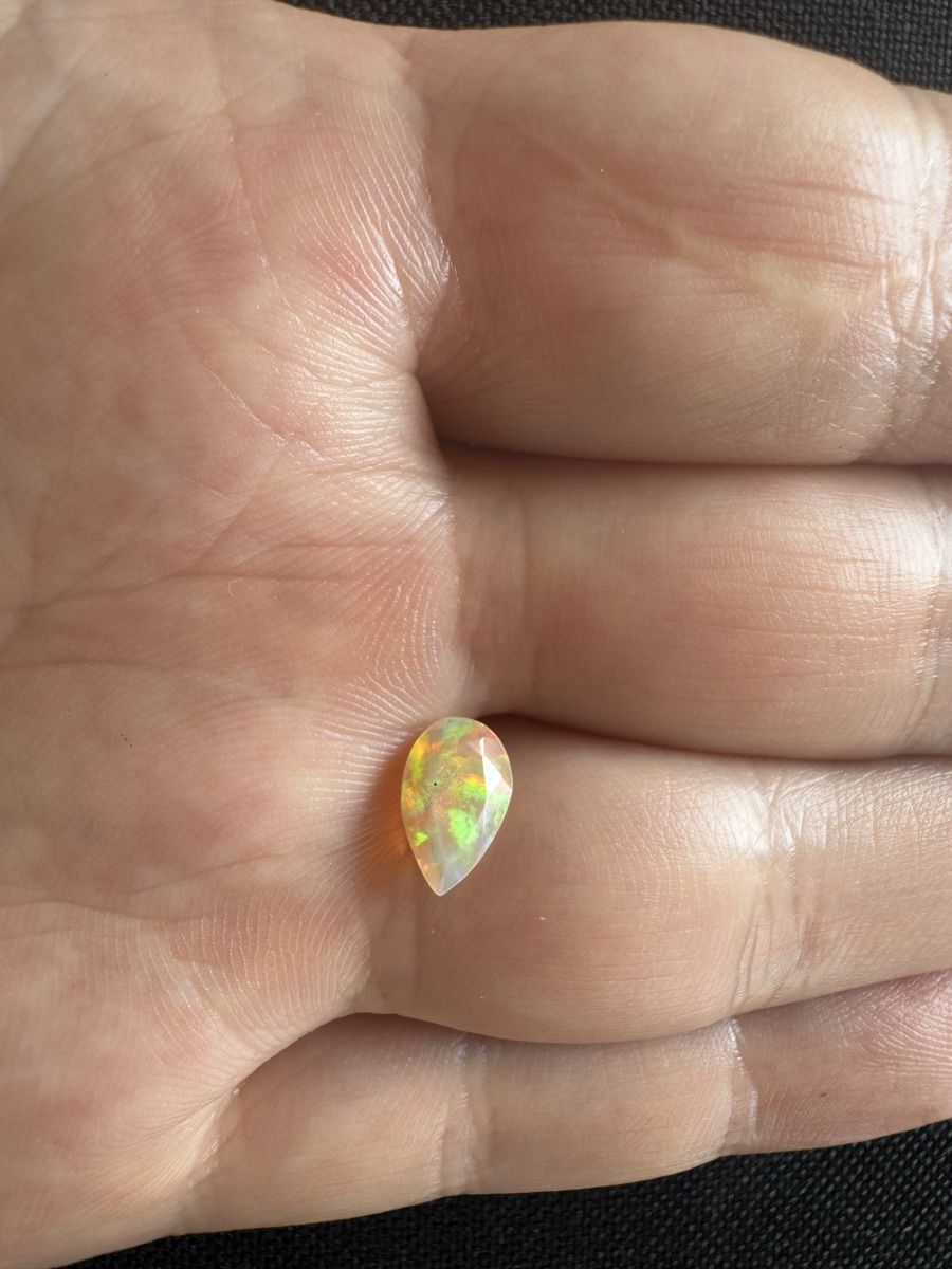 Edelsteine: Äthiopischer Opal 0.85ct – Neu und originalverpackt aus Wängi von Horus90 1