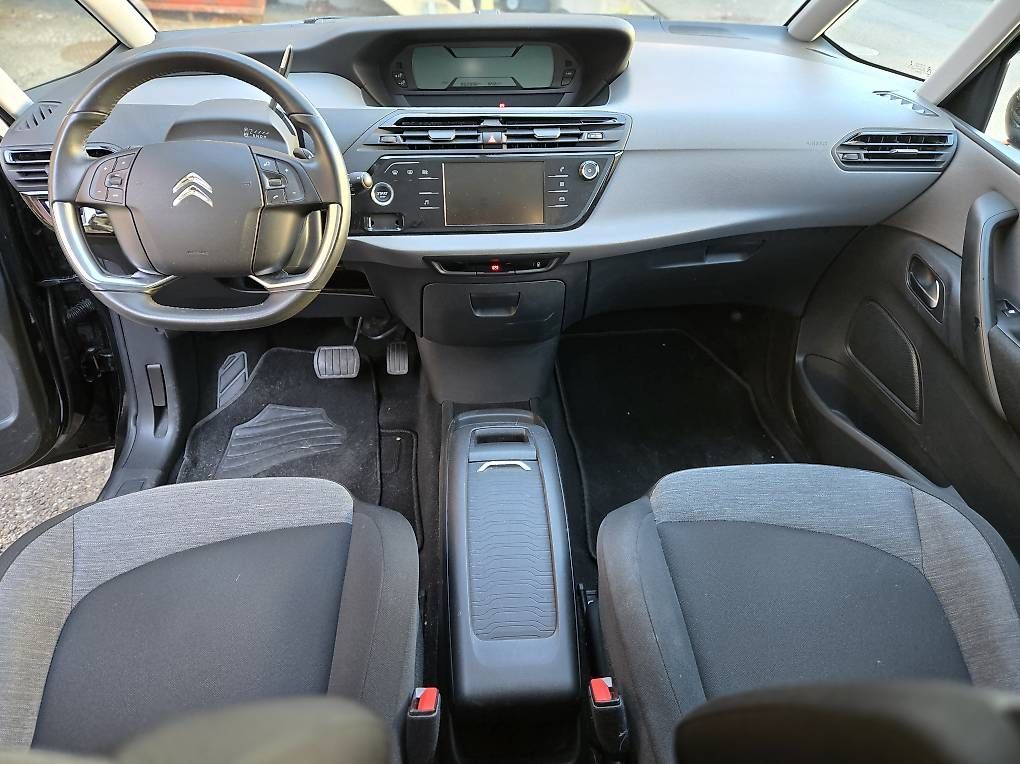 Autos: Citroën C4 Picasso 1.2i – D'occasion à Jegenstorf par adnanzuka 1