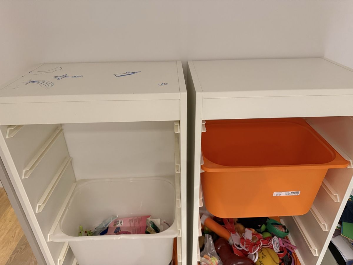 Ikea Scaffali: IKEA Trofast Regal weiss mit Boxen – Usato da Oberrieden venduto da Sauzer75 1