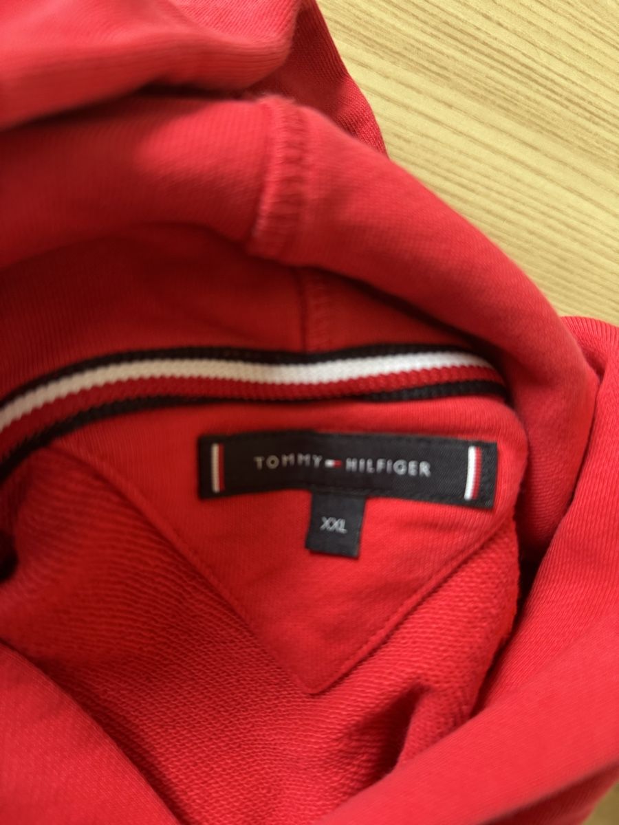 Tommy Hilfiger Pullover & Sweatshirts: Pull Tommy Hilfiger Rouge XXL mais plus Xl – Gebraucht aus Veyrier von kimedovapa 2