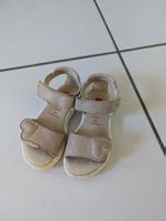 Elefanten Sandalen 23