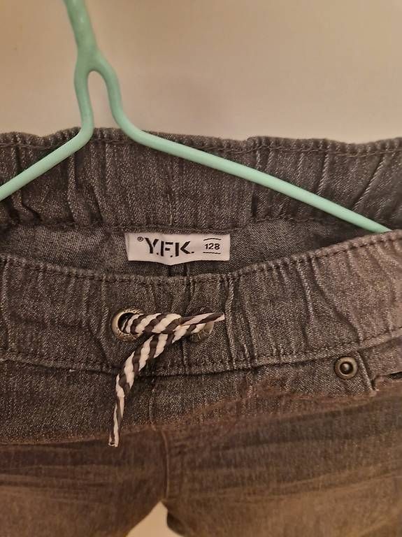 Pantaloni: Kinder Jeans gr.128 – Usato da Bützberg venduto da polensky81 2