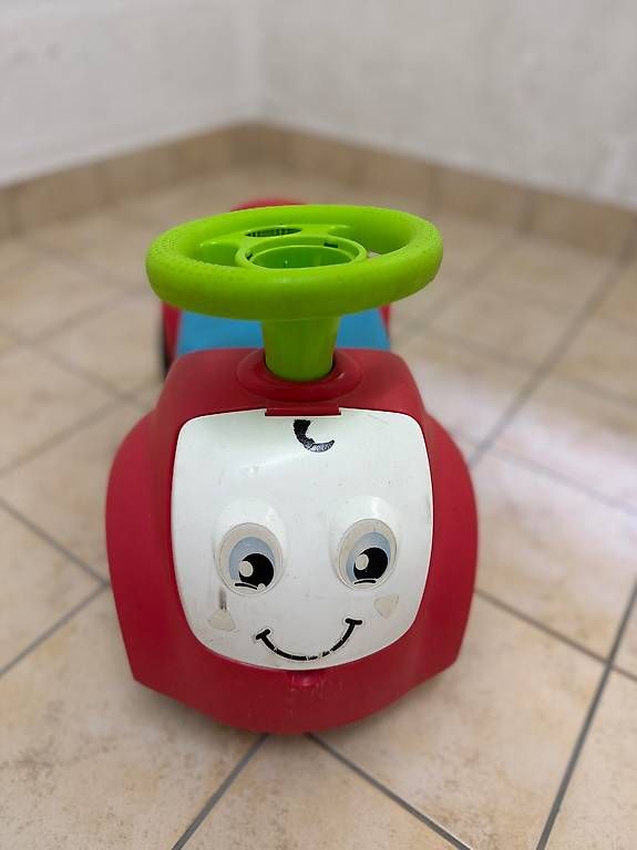 Veicoli per bambini: voiture enfant – Usato da Morges venduto da salamat78 2