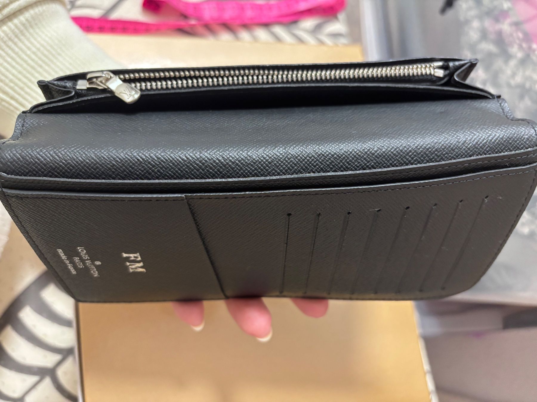 Louis Vuitton Portafogli: Louis Vuitton Brazza Geldbörse – Usato da Wetzikon ZH venduto da Deba26 6