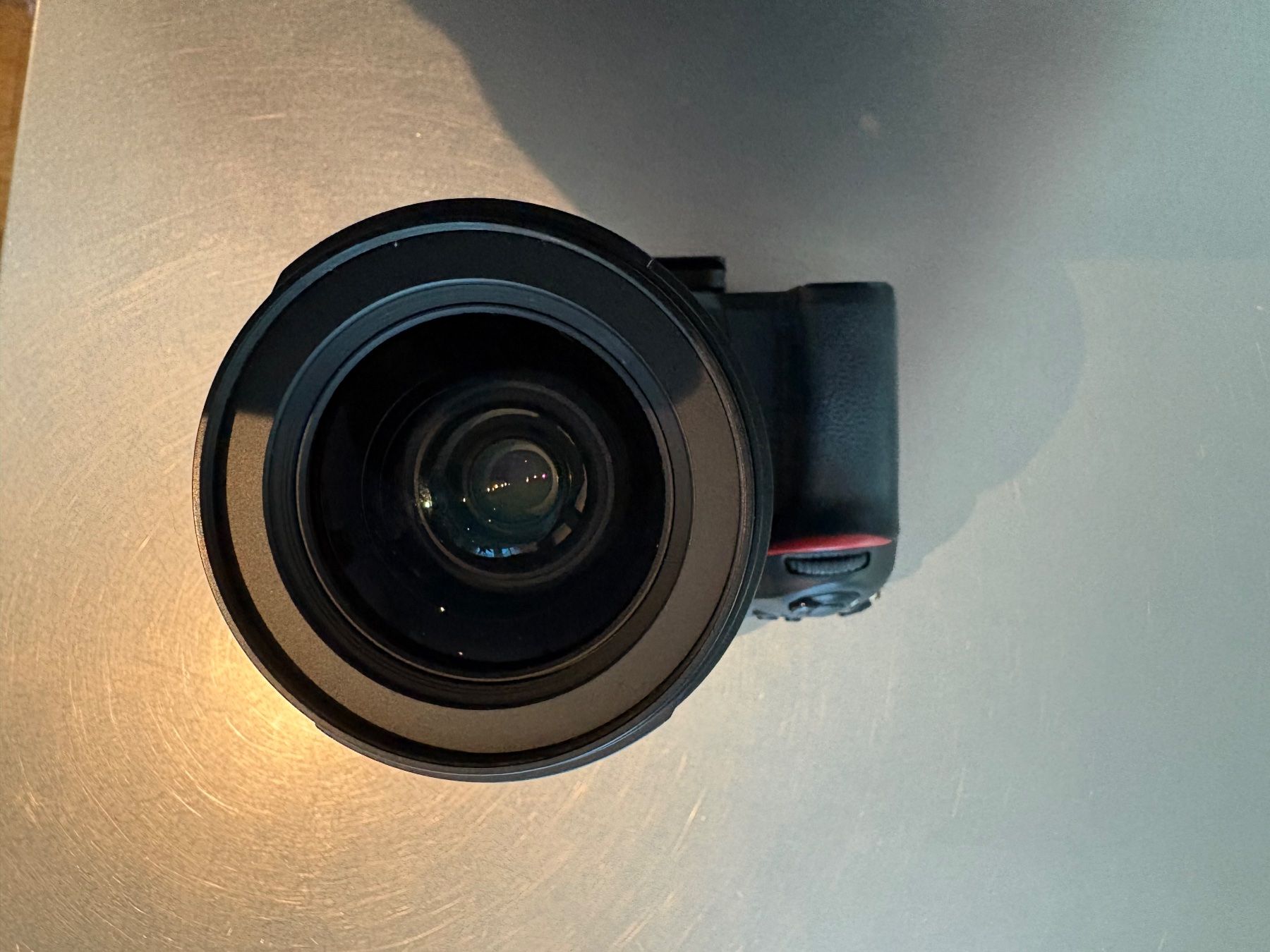 Nikon Fotocamera: Nikon D610 Kamera mit Objektiv, Blitz und Stativ – Usato da Bülach venduto da mhoh 5