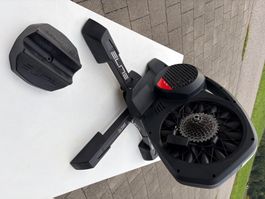 Rollentrainer Elite Direto gebraucht in gutem Zustand
