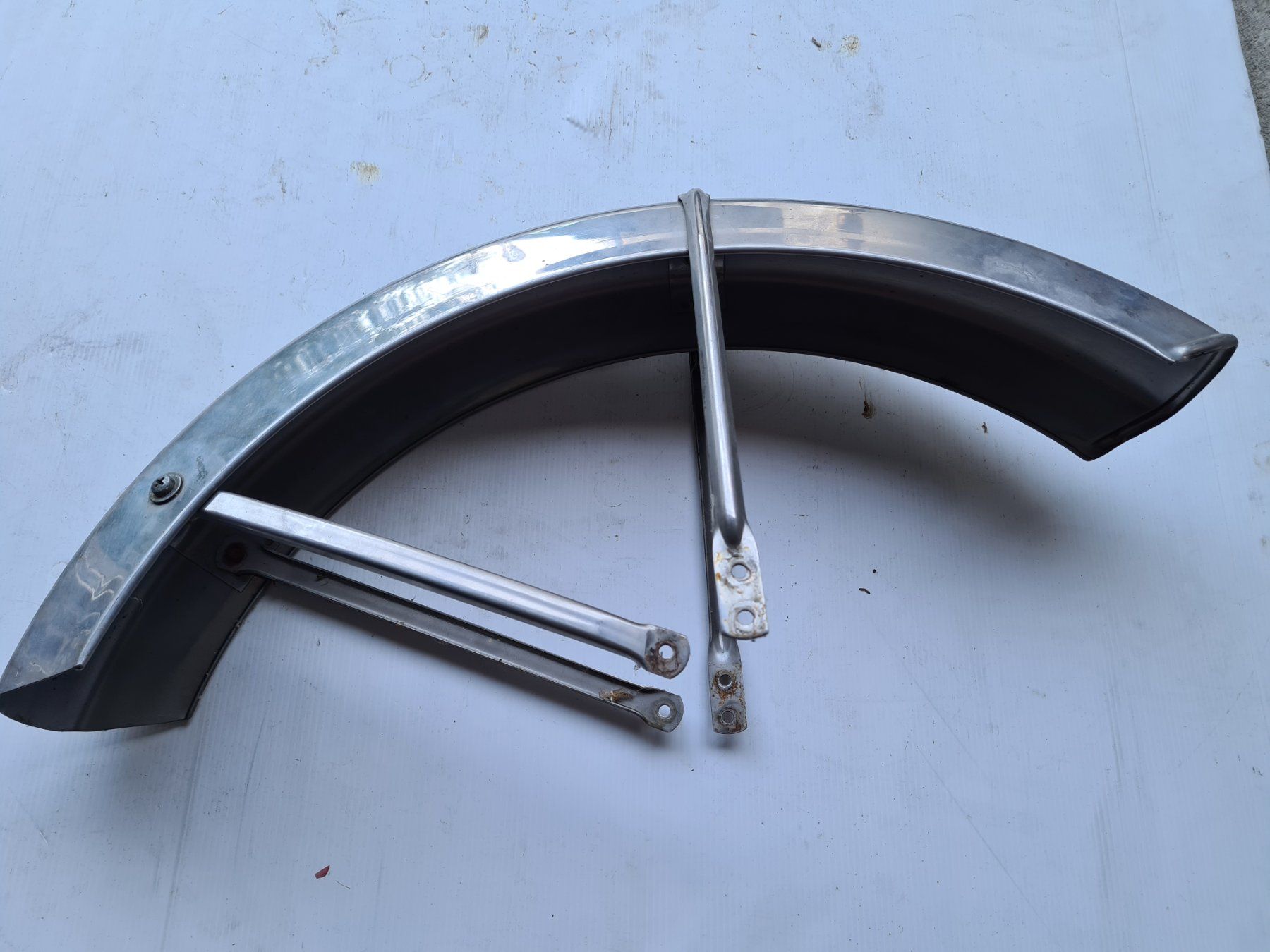 Sachs Fahrwerk & Rahmen: Original Vorder-Schutzblech mit Streben Hercules – Gebraucht aus frümsen von