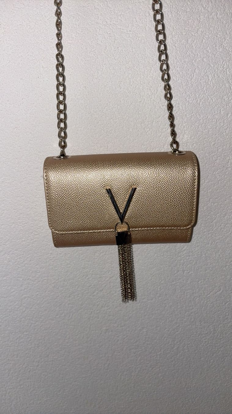 Borse da donna: Sac Valentino – Usato da La Chaux-de-Fonds venduto da cal_2vmd