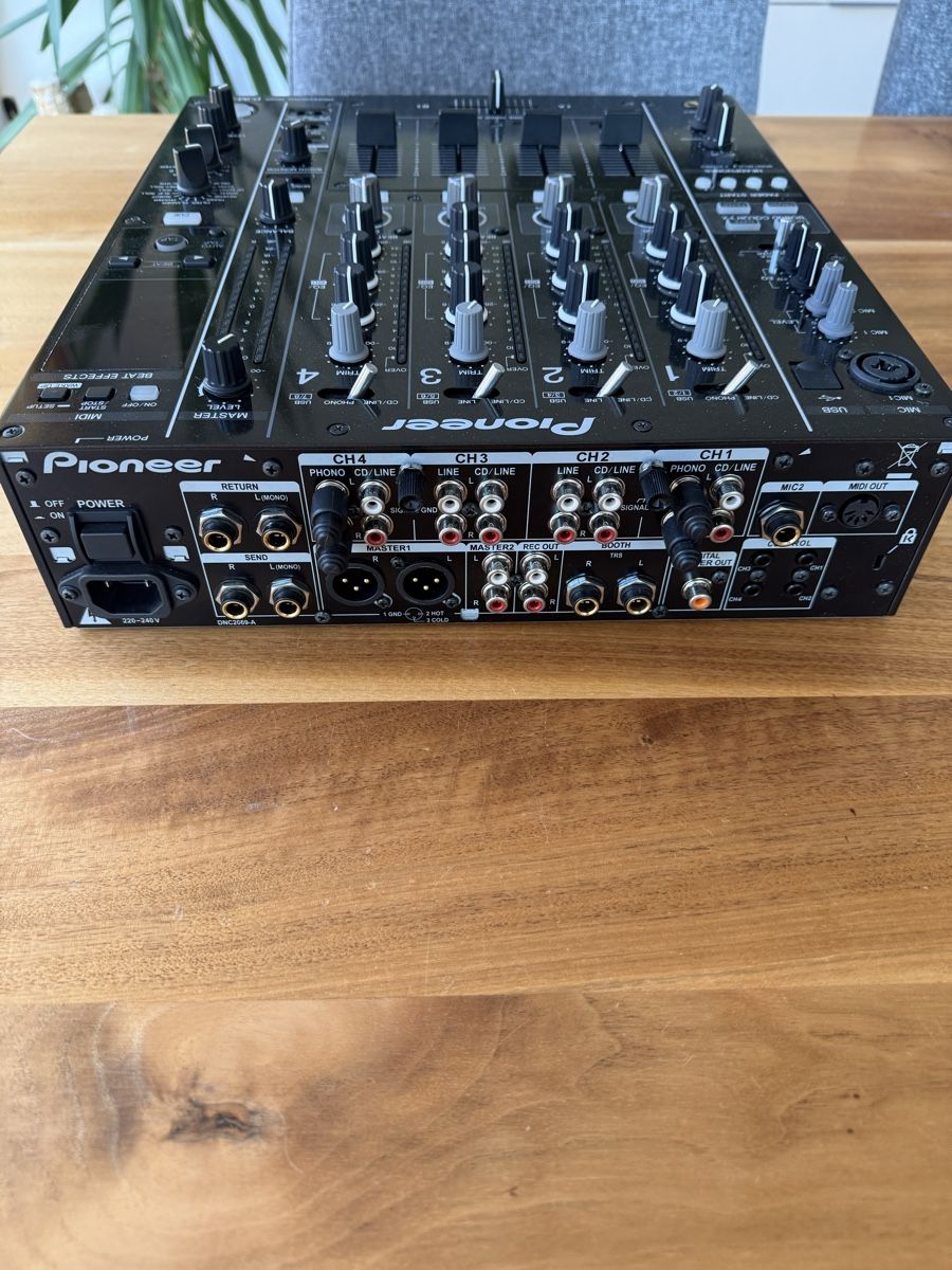Pioneer Console di mixaggio: Pioneer DJM-850 – Usato da Dietikon venduto da rte_9jln 1