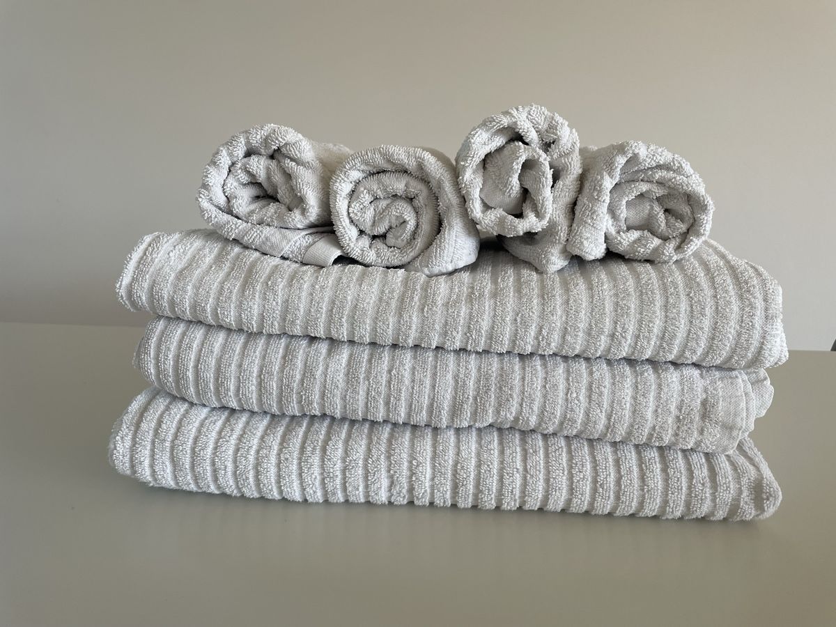 Ikea Teli da bagno: Ikea Frottetücher-Set, weiss – Usato da Thalwil venduto da Andieg