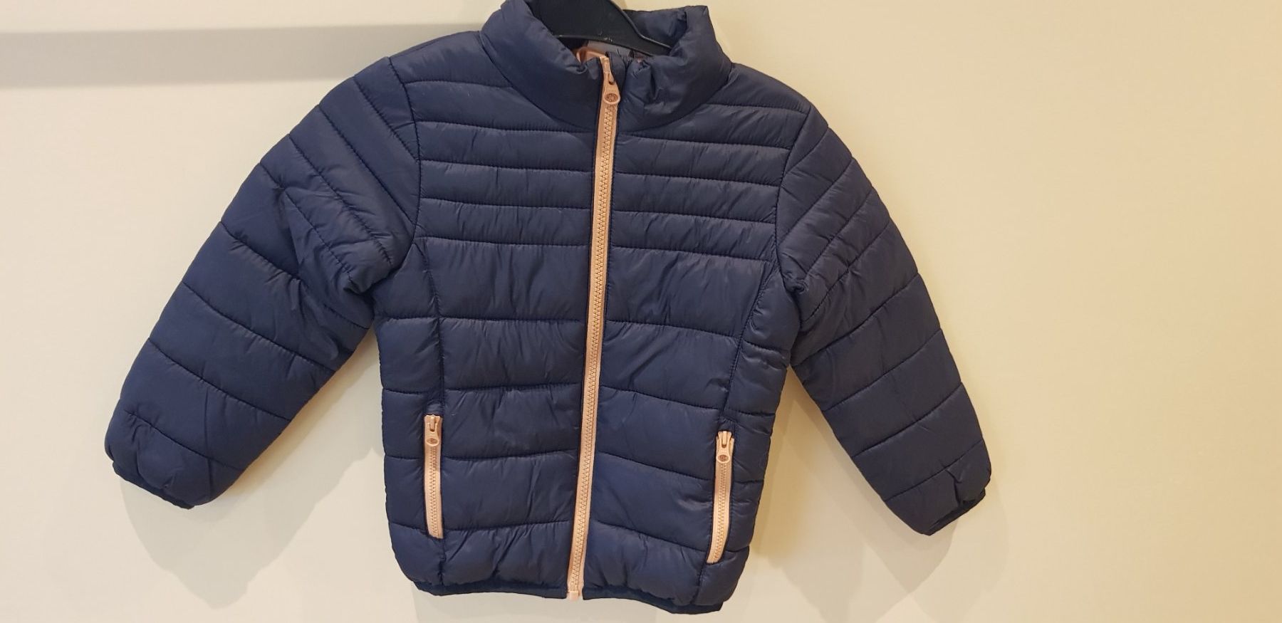 Giacche & Cappotti: Steppjacke Kinder dunkelblau Grösse 104 – Usato da Dietikon venduto da grafad