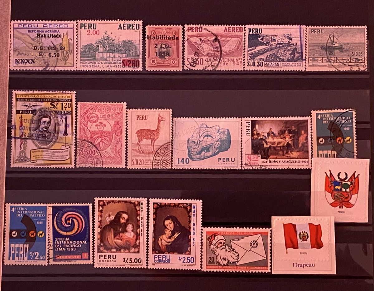 Tutti i francobolli: Timbres - Péru – Usato da Petit-Lancy venduto da Solcarm