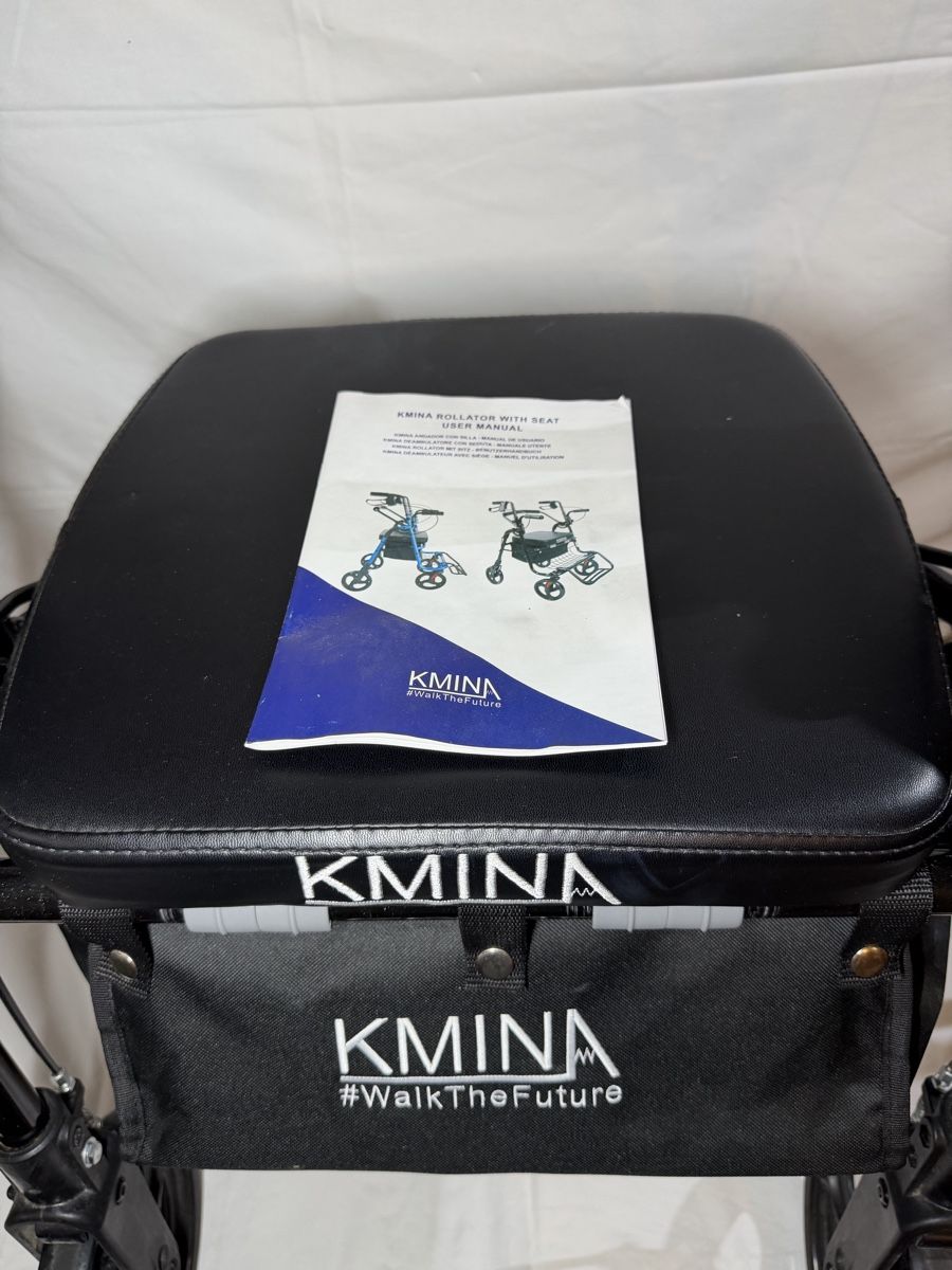 Sedie a rotelle: Rollstuhl+Rollator – Usato da Basel venduto da Hariva 4