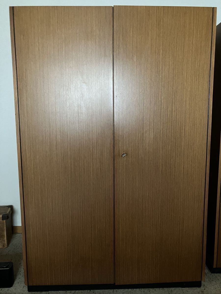 Schränke: Kleiderschrank aus 1965 – Gebraucht aus Willisau von son_lq7g