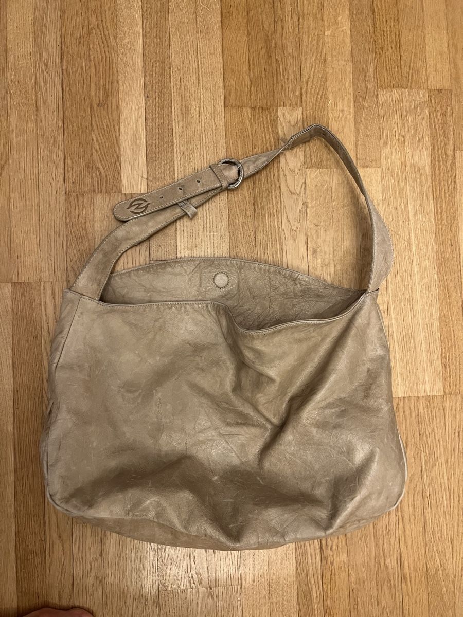 Taschen für Damen: Damen Handtasche Leder – Gebraucht aus Zürich von HeliK