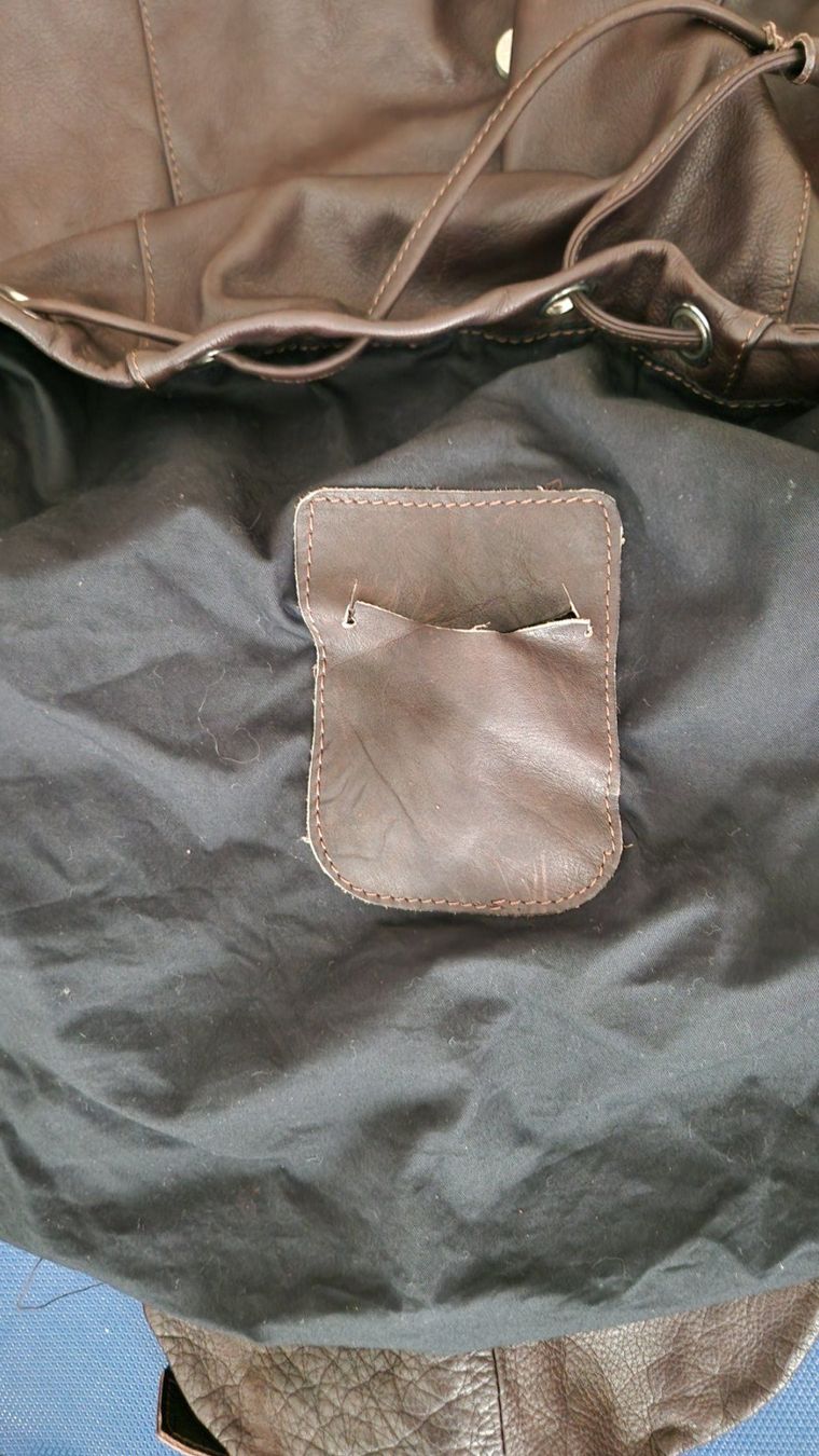 Rucksäcke: Braune Ledertasche / Rucksack Made in Italy – Gebraucht aus Rütihof von Teddy1985 2