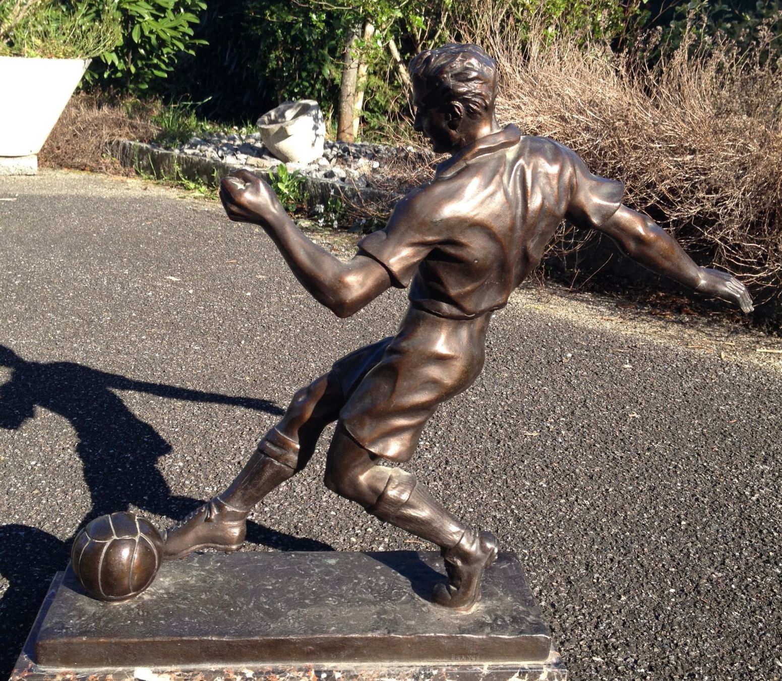 Sculture & Statue: scuplture Foot Raymond Tschudin – Usato da Vuiteboeuf venduto da broticaire 5