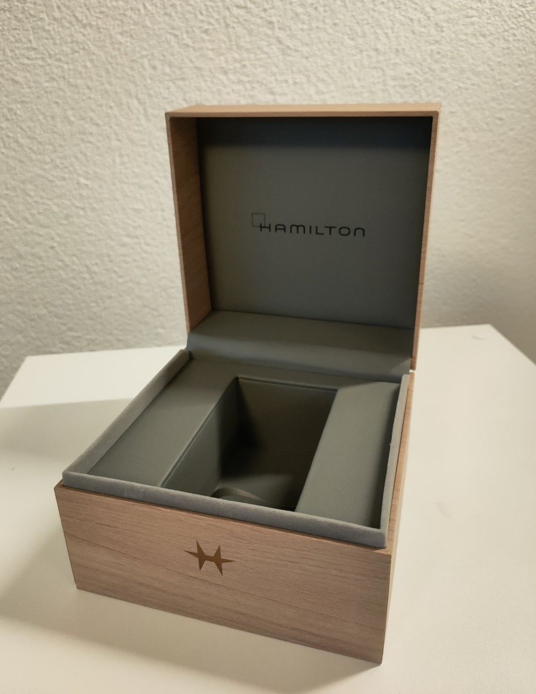 Hamilton Orologi: Hamilton uhr box – Usato da St. Erhard venduto da Lauko123