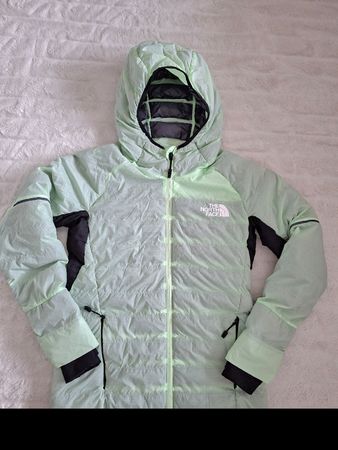 Veste The North Face légère, parfait pour le printemps!