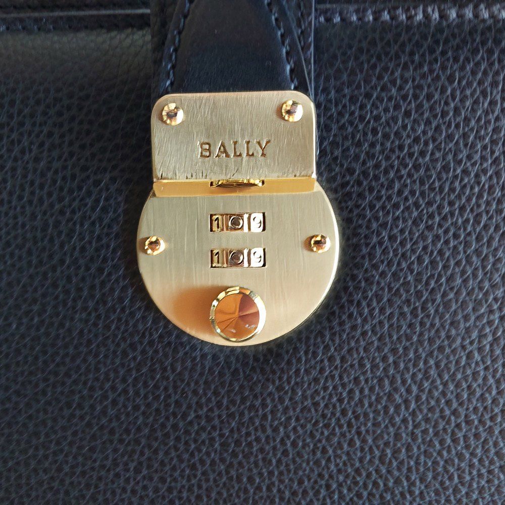 Bally Borse: BALLY Herrenhandtasche – Nuovo (secondo la descrizione) da Däniken SO venduto da Trotro49 1