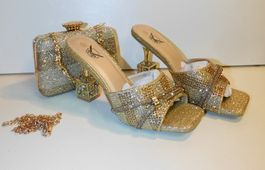 Pumps  mit passender Clutch Neu Gr 38