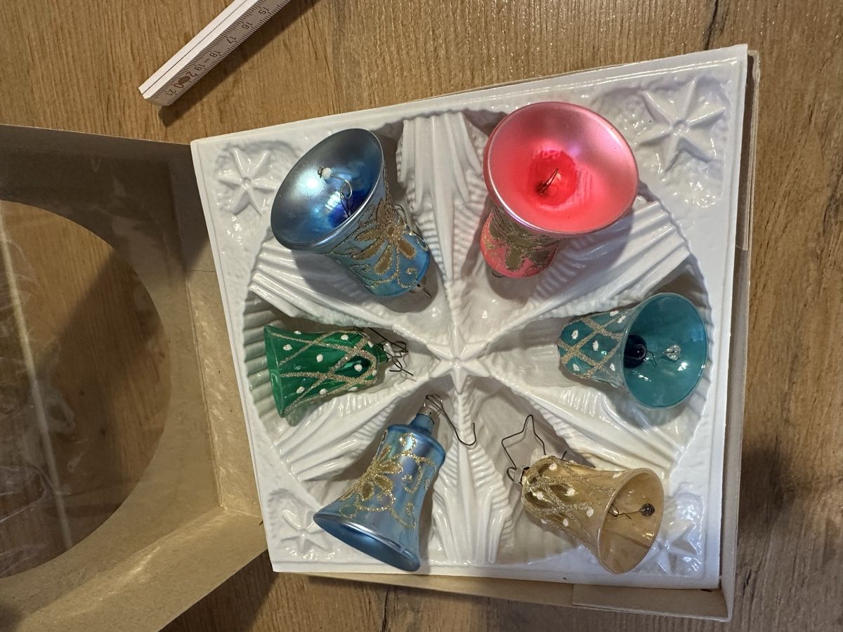 Tutte le decorazioni: 6er-Set vintage Christbaum-Glocken  – Usato da Oberentfelden venduto da vilibrand 3