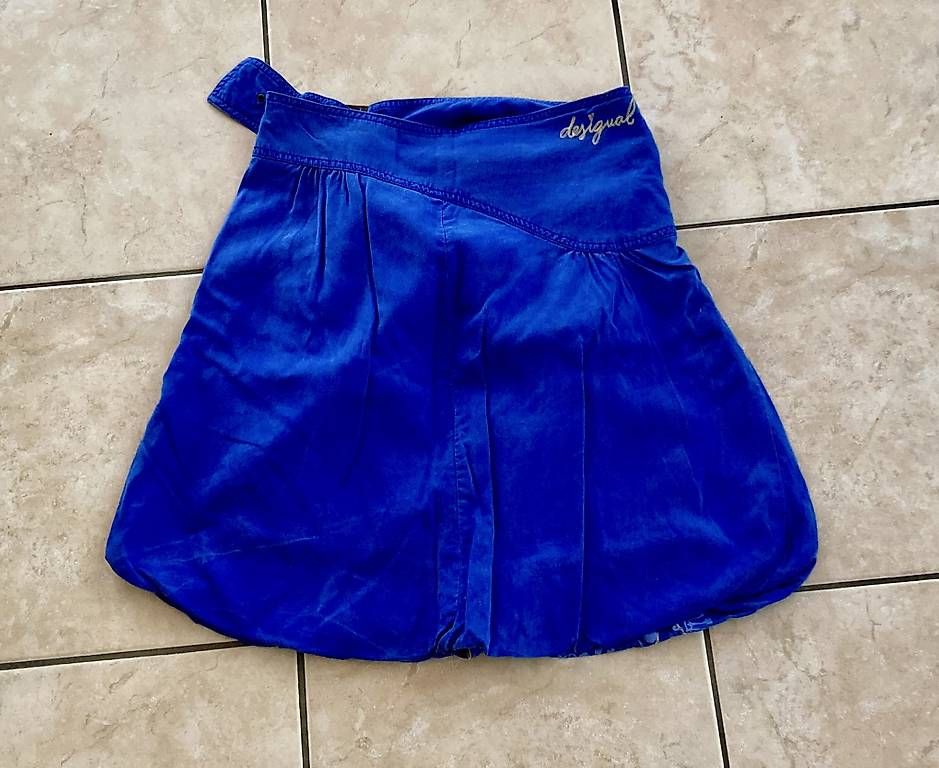 Gonne: Jupe bleue broderie - DESIGUAL - taille 36 / S – Usato da Chézard-St-Martin venduto da timogabychou 1