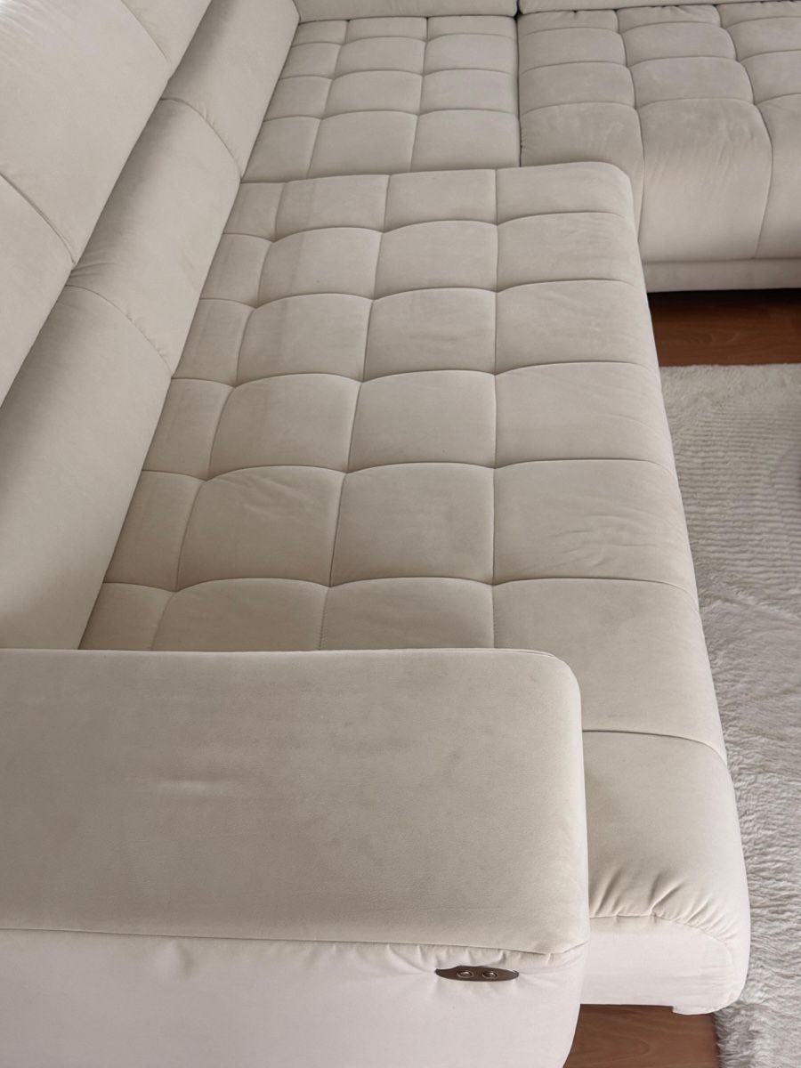Divani: Sofa - Ecksofa elektrisch ausziehbare Sitzfläche – Usato da Hinwil venduto da Diliborina9598 1