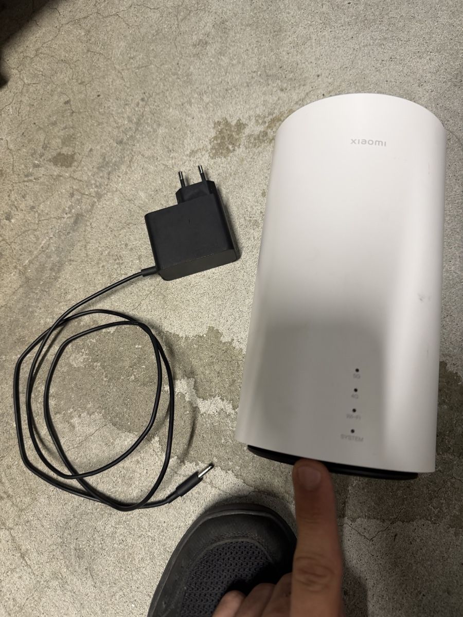 Xiaomi Modems & Routeurs: Xiaomi 5G CPE Pro – D'occasion à Lengnau BE par marvintv