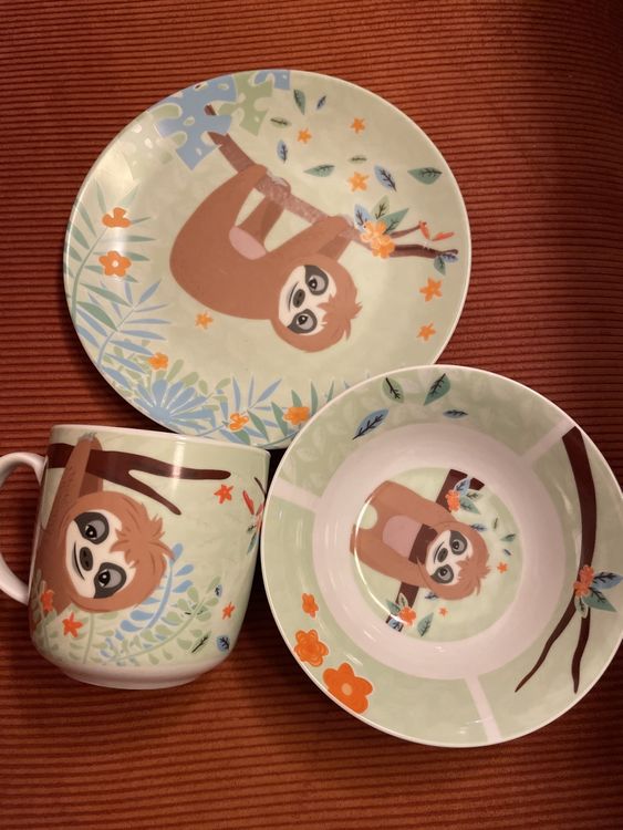 Geschirrsets: Süsses Faultier Kindergeschirr-Set Teller Tasse Schüssel NEU – Gebraucht aus Männedorf von Dorrii85 1